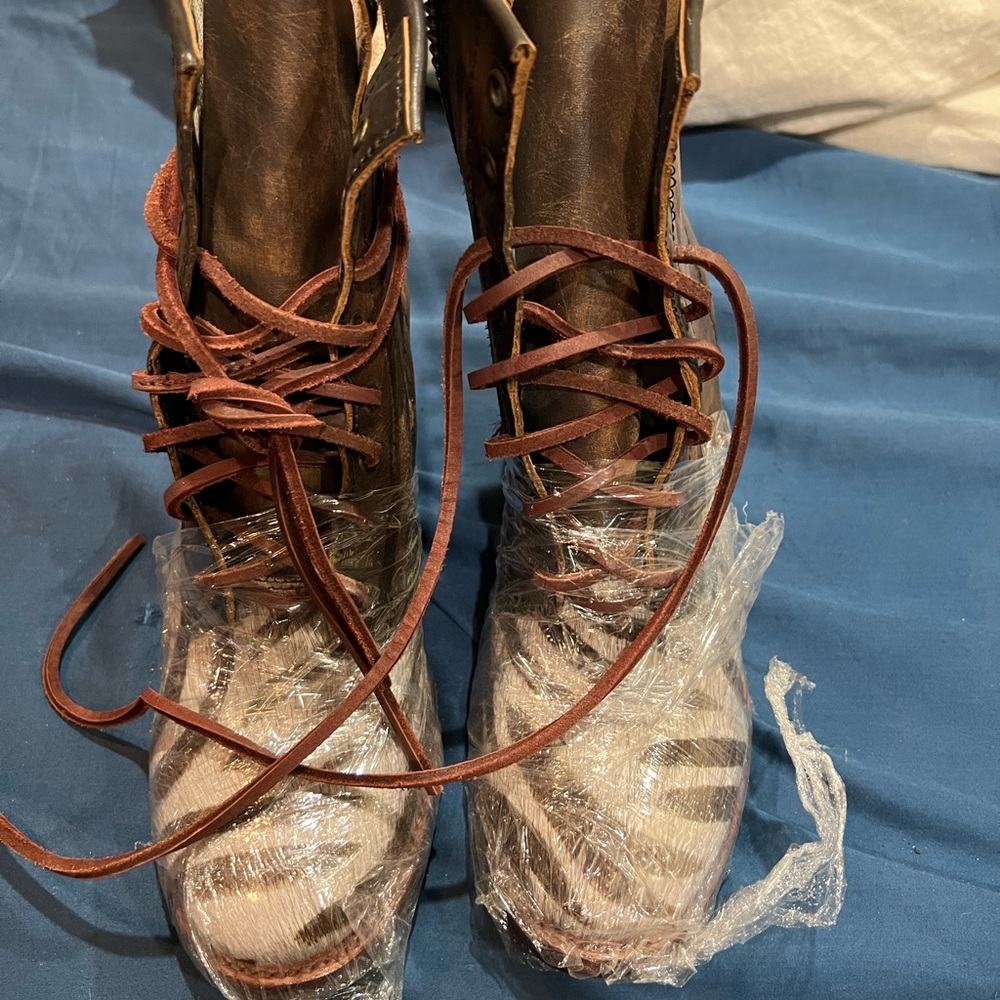 Freebird Cavalier sz 10 New